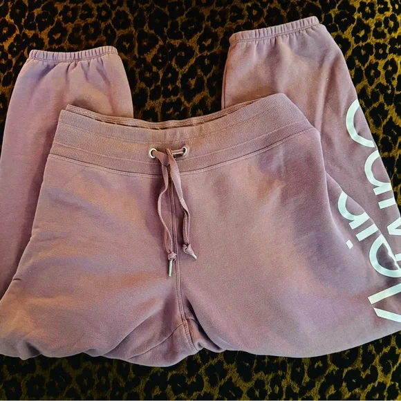 Calvin Klein Mauve Like Old School Joggers - Picture 2 of 5
